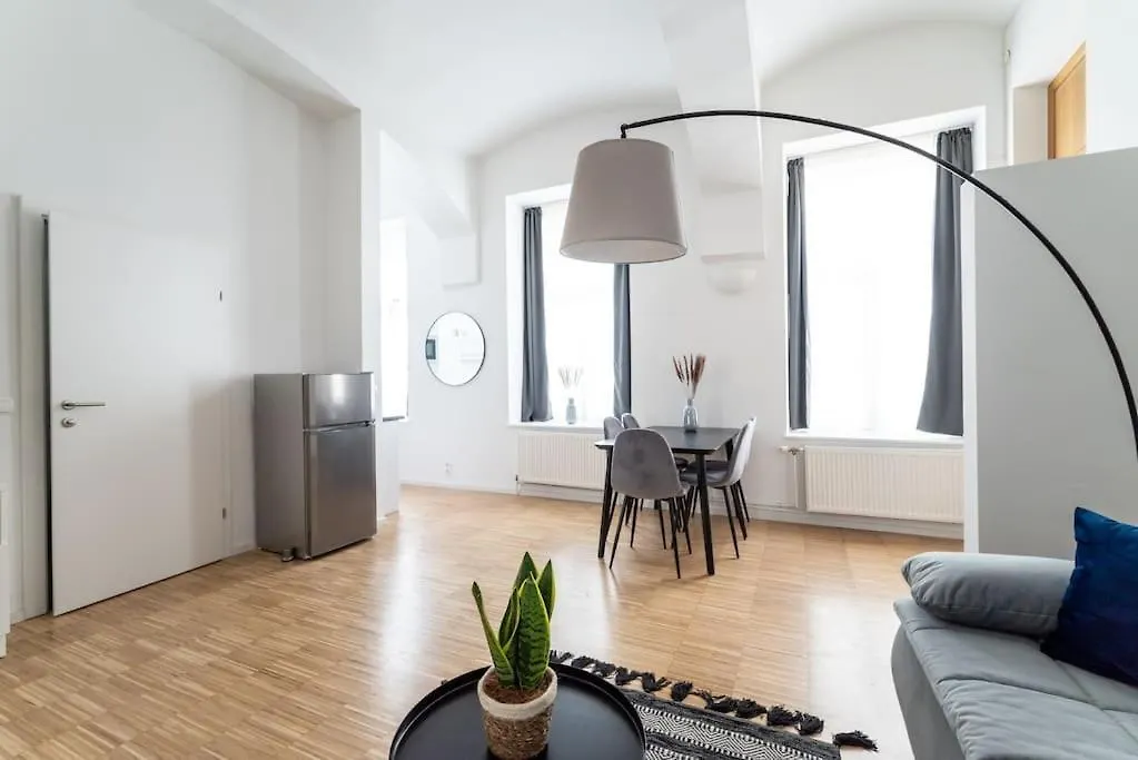 Family 2Br Oasis Steps From City By Hm Vienna