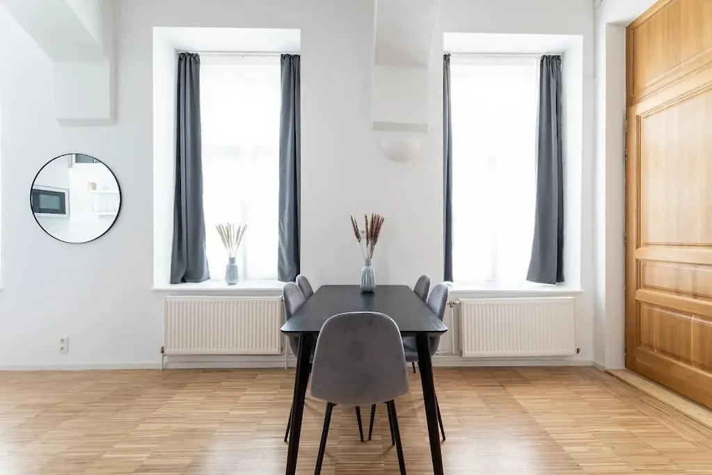 Family 2Br Oasis Steps From City By Hm Vienna