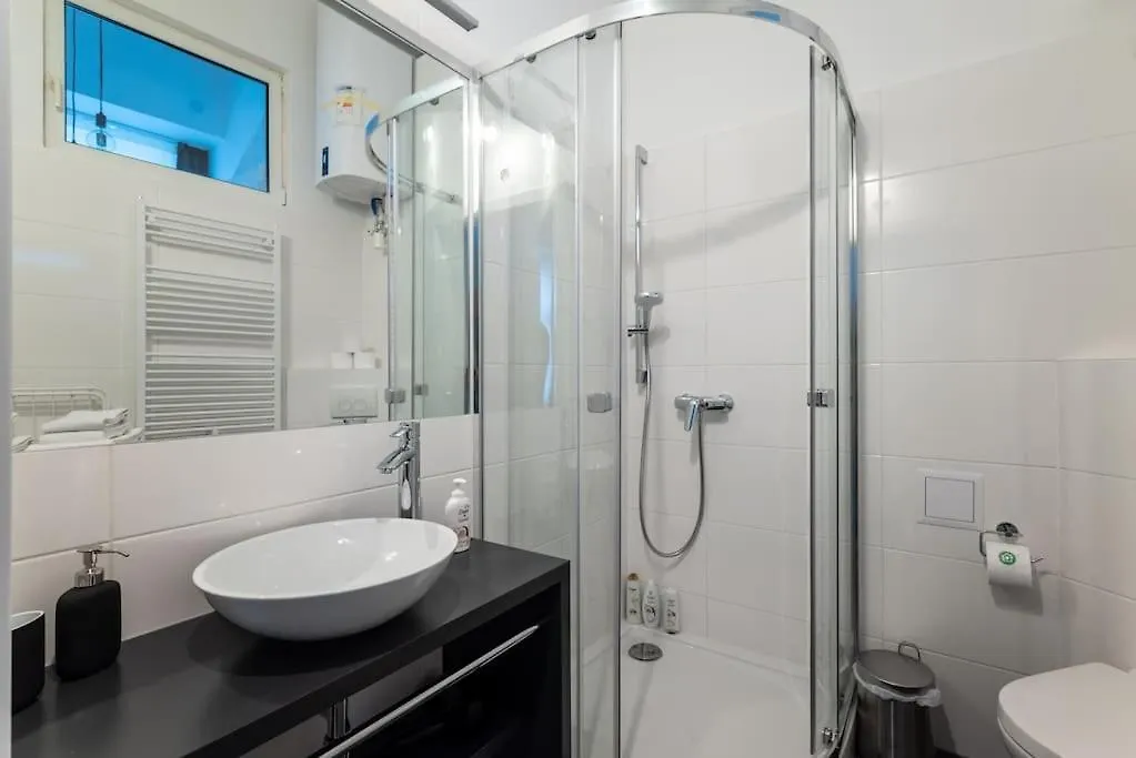 Family 2Br Oasis Steps From City By Hm Vienna